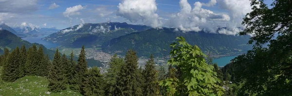 Kilátás Interlaken Között Lake Thun Lake Brienz — Stock Fotó