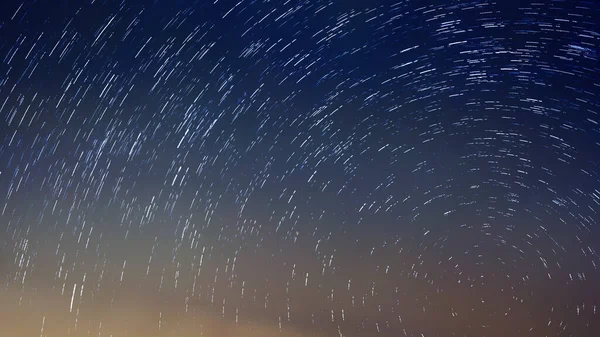 Ekstremalnie Długi Obraz Ukazujący Szlaki Gwiazd Niebie — Zdjęcie stockowe