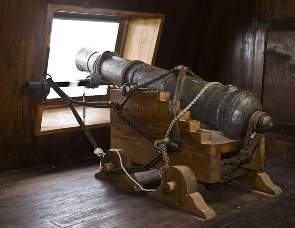 Cannon Ramen Een 17E Eeuws Spaans Armada Galjoen Ligplaats Grand — Stockfoto