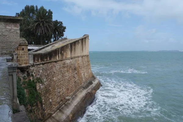 Forte Parede Oceano Cádiz — Fotografia de Stock