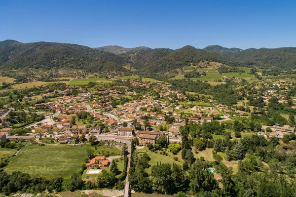 Ardeche Deki Bir Kasabanın Havadan Görünüşü — Stok fotoğraf