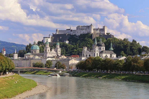 Altstadt Von Salzburg Und Hohensalzburg — Stockfoto