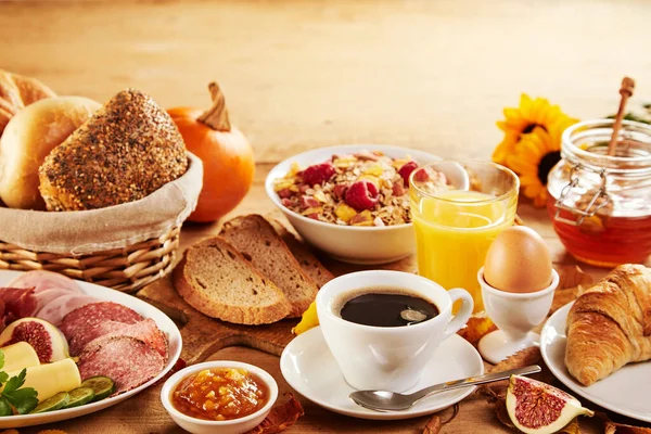 Espalhe Saudável Comida Fresca Saborosa Para Café Manhã Uma Mesa — Fotografia de Stock