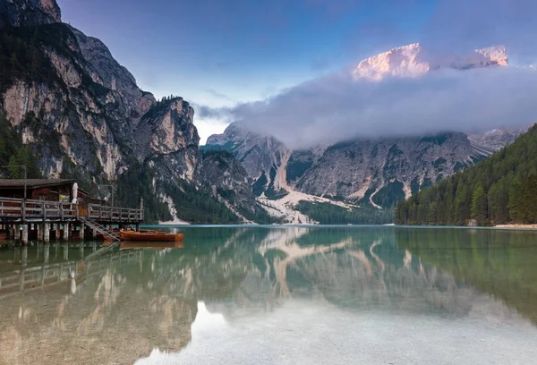 Dageraad Late Zomer Aan Het Meer Van Prags Zuid Tirol — Stockfoto