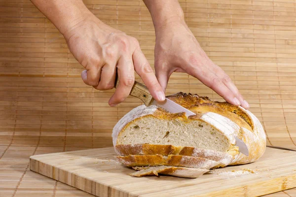 Свіжоспечений Традиційний Хліб — стокове фото