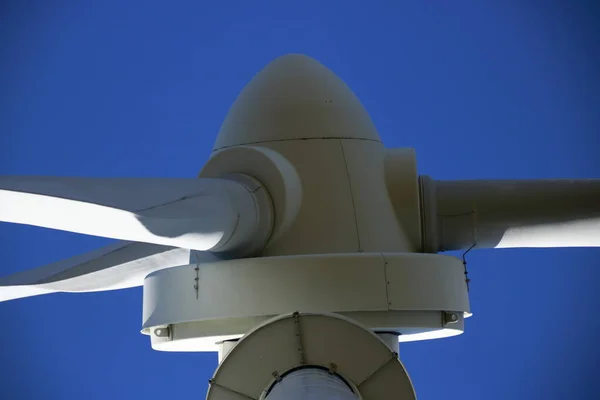 Closure Rotor Blades Windmill — стоковое фото