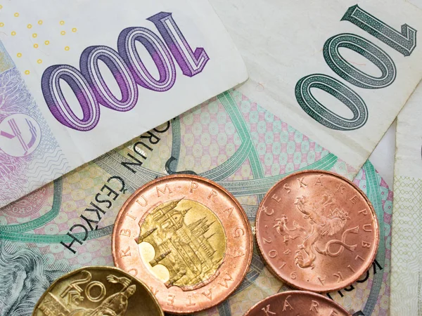Moedas Checas Sobre Várias Notas Checas Dinheiro Como Fundo — Fotografia de Stock