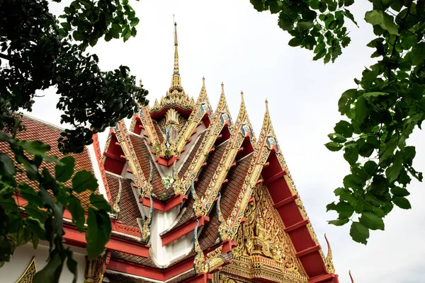 Bangkok Tayland Yakınlarındaki Damnoen Saduak Yüzen Pazarı Ndaki Budist Tapınağının — Stok fotoğraf