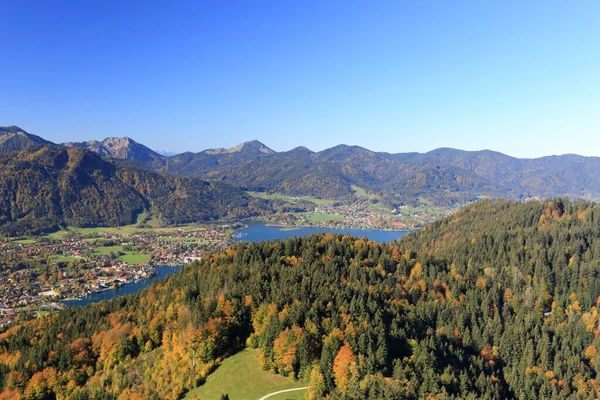 Podzimní Krajina Výhledem Jezero Bavorsku — Stock fotografie