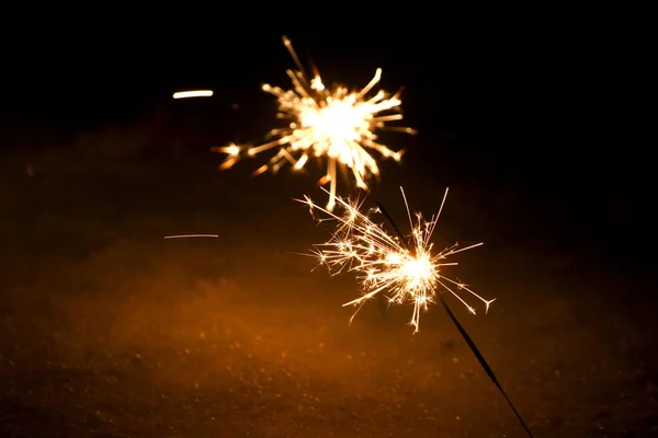 Buntes Feuerwerk Der Nacht Pyrotechnik Explosion — Stockfoto