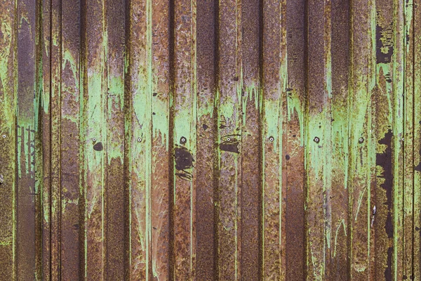 Säkerhet Och Skydd För Rostade Metalldörrar Detaljer Förstörelse Och Övergivande — Stockfoto