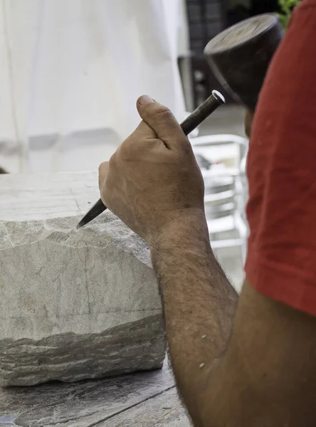 Man Working Carving Stone Craft Detail Creation Creativity — Stock Photo, Image