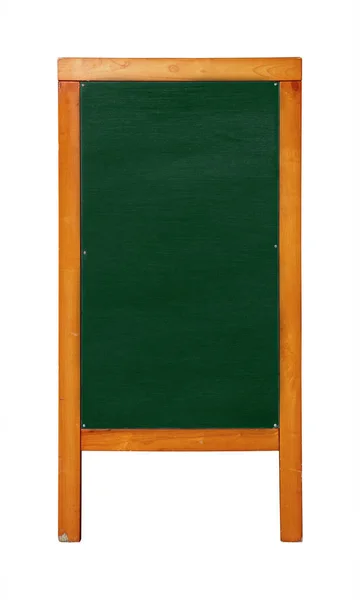 白い背景に分離された茶色の木製フレームにグリーンに立って空のきれいな黒板メニューを閉じる — ストック写真