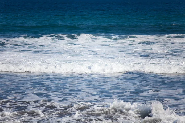 バリ島にブラックビーチ — ストック写真
