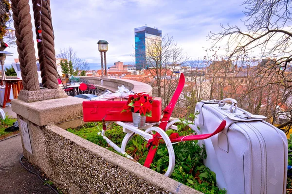 Idílico Mercado Navidad Ciudad Superior Zagreb Decoraciones Esquís Patines Hielo — Foto de Stock