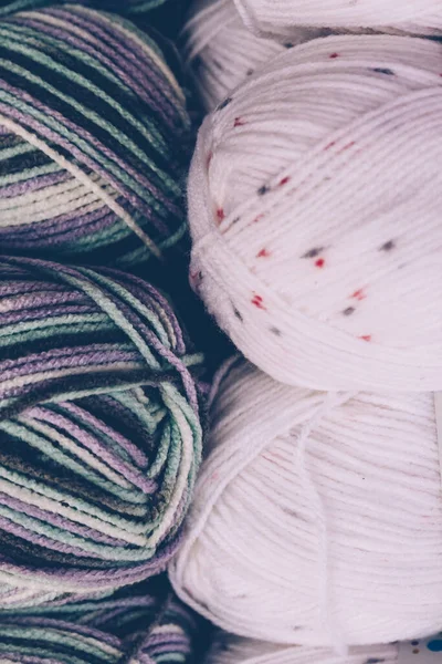 Multicolor Chunky Merino Wool Yarns Market — Stock Photo, Image