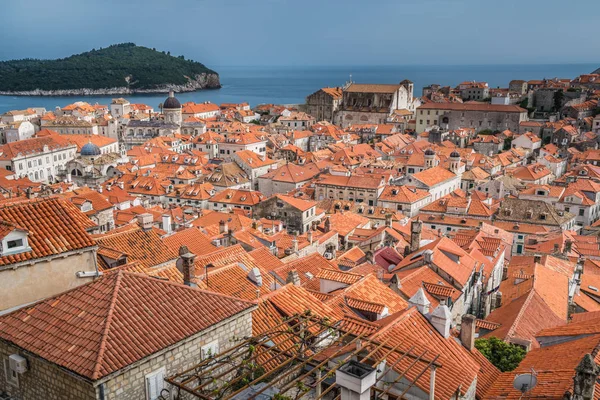 Telhados Casas Antigas Dubrovnik Vistos Partir Cidade Velha Muralhas Fortificadas — Fotografia de Stock