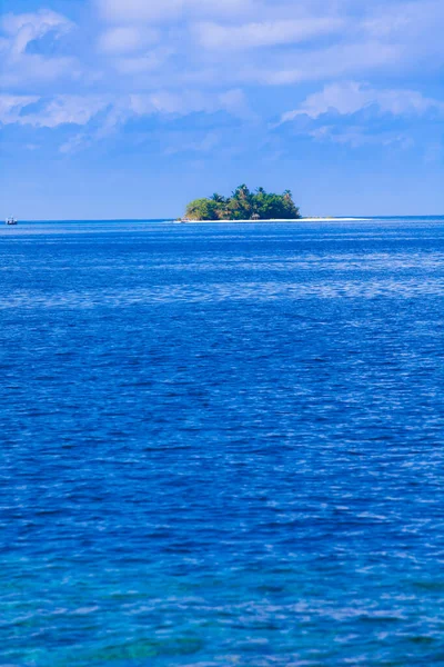 First Class Urlaub Schöner Himmel Und Blaues Meer — Stockfoto