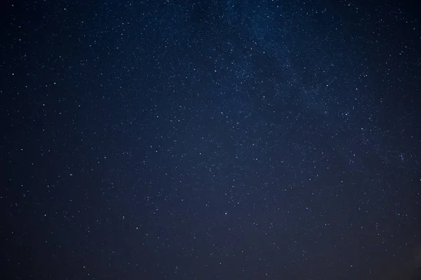 Foto Real Del Cielo Nocturno Lleno Estrellas Sobre Hemisferio Norte —  Fotos de Stock