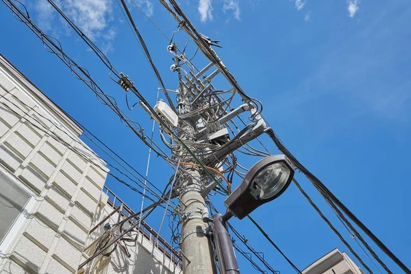 Líneas Energía Comunicación Una Ciudad — Foto de Stock