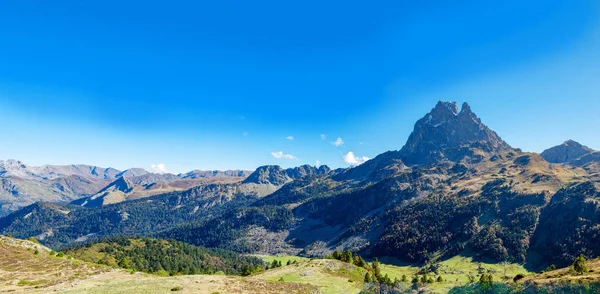 Vista Montanha Pic Midi Ossau Outono França Pirinéus — Fotografia de Stock