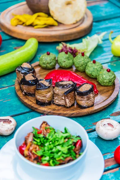 Pkhali Geleneksel Gürcü Yemeği Kıyılmış Kıyılmış Sebzeler Polietilen Lahana Ispanak — Stok fotoğraf