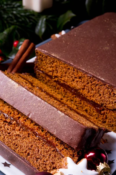 Вкусные Шоколадные Пряники Сливовым Джемом — стоковое фото