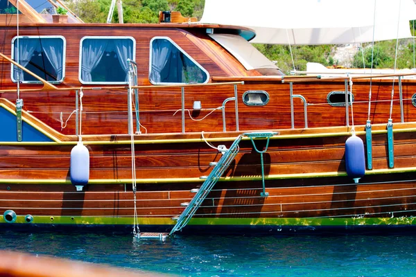 Boot Blauen Meer Schöner Hintergrund — Stockfoto