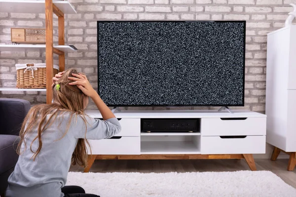 Rear View Frustrated Girl Sitting Television Signal — Stock Photo, Image