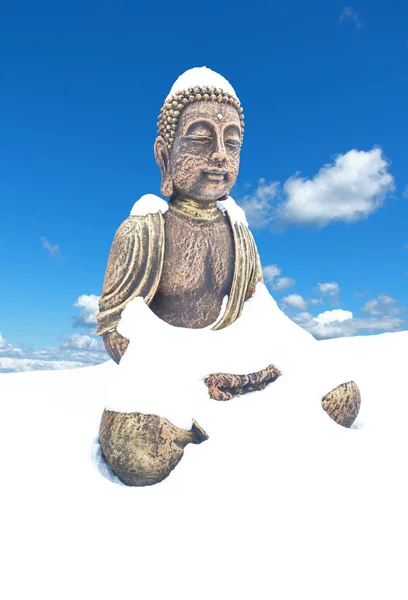 Bobbie Zittend Boeddha Tegen Een Blauw Witte Lucht — Stockfoto