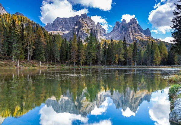 Podzim Jezera Antorno Pod Vrcholy Cadini Dolomity Jižní Tyrolsko — Stock fotografie