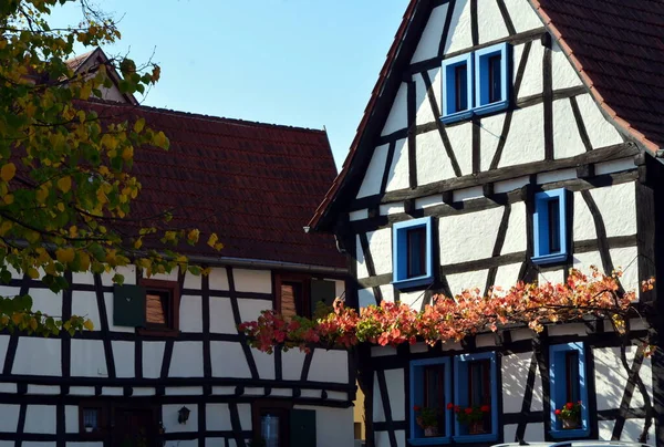 Altes Holzhaus Dorf — Stockfoto