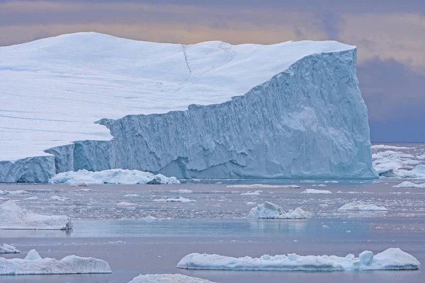 Dramatické Ledovce Večerní Světlo Icefjord Ilulissat Grónsko — Stock fotografie