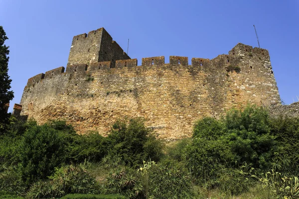 Pohled Věž Udržovat Středověký Hrad Postavený Století Templářských Rytířů Zajistit — Stock fotografie