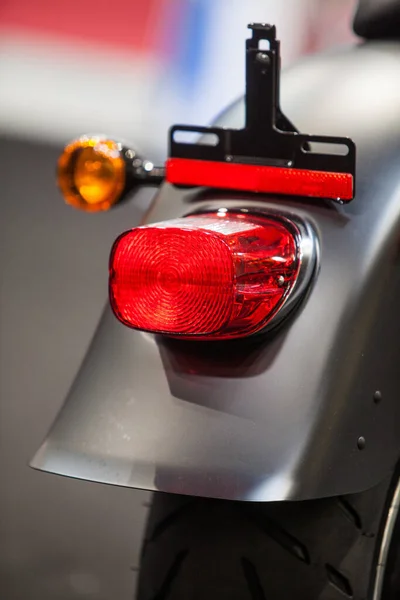 Közelkép Kép Egy Modern Motorkerékpár Hátsó Sárvédő — Stock Fotó