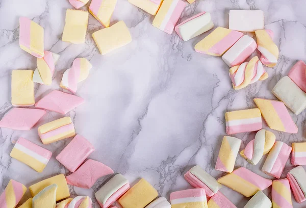 Krásné Pestré Chutné Cukroví Cukroví Želé Marshmallows Různých Tvarů Složení — Stock fotografie