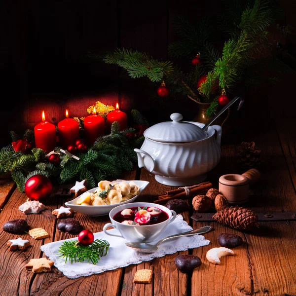 Christmas Beetroot Soup Borscht Small Dumplings — Stock Photo, Image