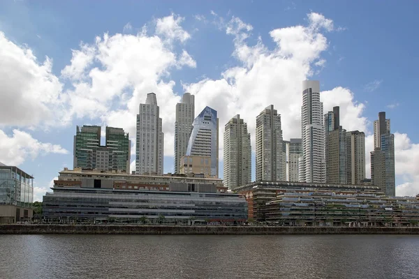 Neue Wohngebäude Und Recyclinglager Eleganten Häusern Puerto Madero Buenos Aires — Stockfoto