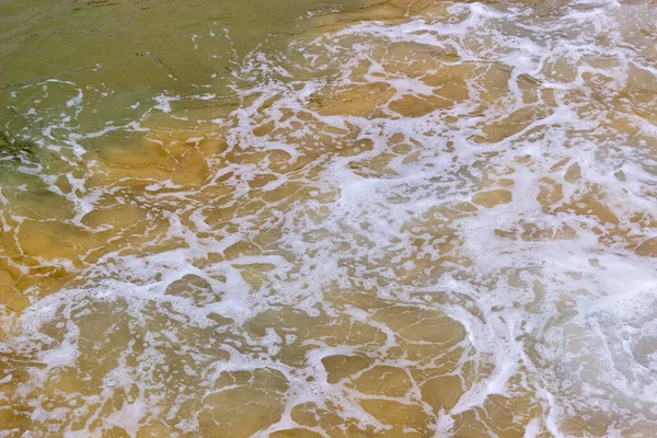튀기는 물결을 바닷물의 — 스톡 사진