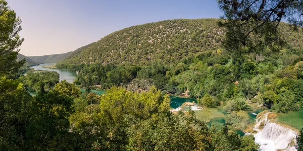 Krka River Park Faller Berömd Vattenförekomst Kroatien Vacker Sommardestination — Stockfoto