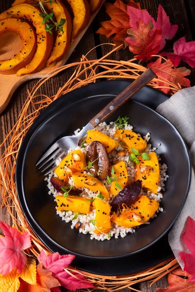 Calabaza Vegetariana Con Grañones Cebada Ciruelas Tomillo — Foto de Stock