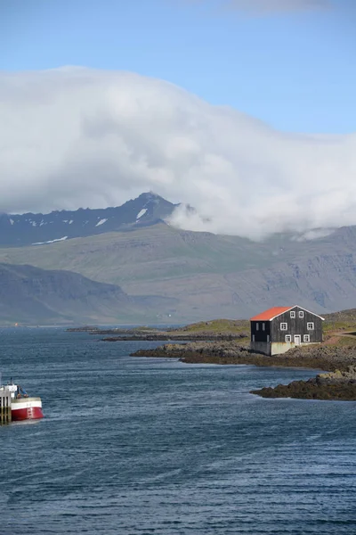 Wybrzeże Djupivogur Islandia — Zdjęcie stockowe