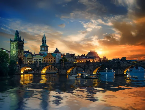 Γέφυρα Του Καρόλου Στην Πράγα — Φωτογραφία Αρχείου