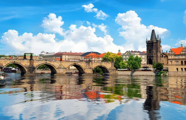 Puente Carlos Antiguo Sobre Río Moldava Praga —  Fotos de Stock