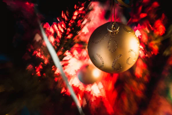 Decoraciones Del Árbol Navidad Cerca Enfoque Selectivo —  Fotos de Stock