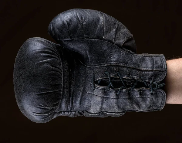 Χέρι Μαύρο Δερμάτινο Γάντι Πυγμαχίας Εσωτερικη — Φωτογραφία Αρχείου