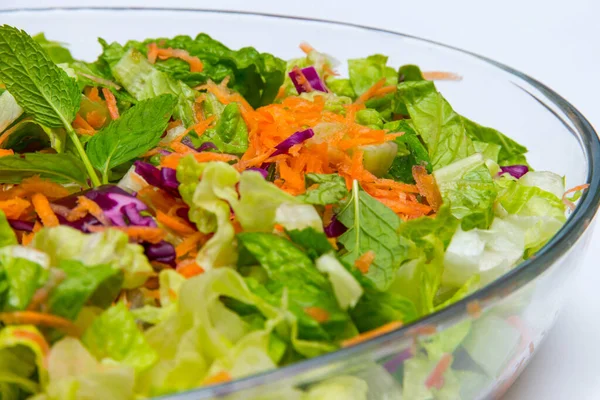 Close Uitzicht Verse Smakelijke Salade — Stockfoto