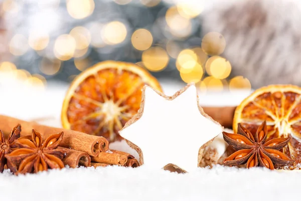 Biscotti Natale Cannella Stella Spezie Cottura Panetteria Neve Inverno Copyspace — Foto Stock