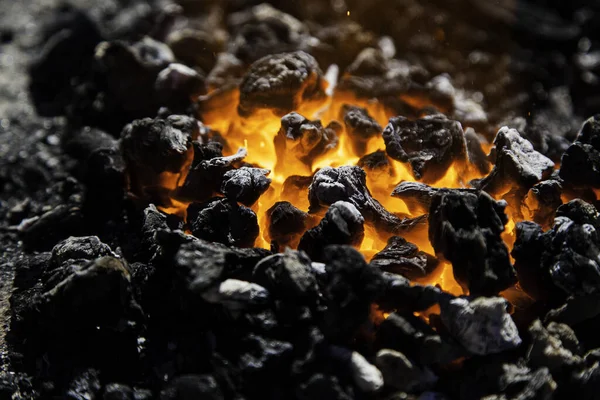 Pişirmek Için Kömürde Kırmızı Sıcak Karbon Isı Ateşin Ayrıntıları — Stok fotoğraf