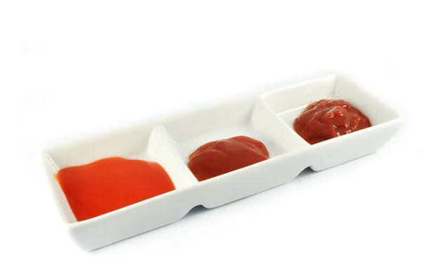 Salsa Tomate Ketchup Salsa Chile Taza Aislada Sobre Fondo Blanco — Foto de Stock